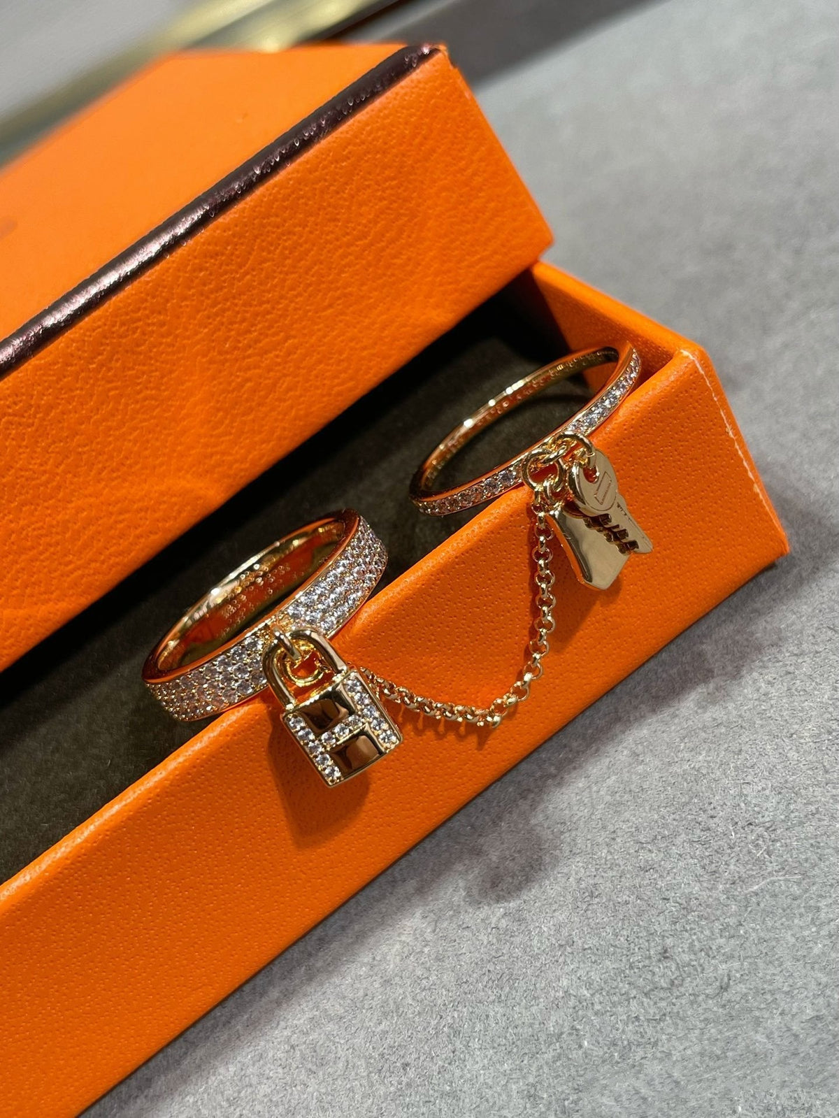 ¡®Lume Jewelry¡¯HM KELLY CLOCHETTE DOUBLE RING IN WITH DIAMONDS