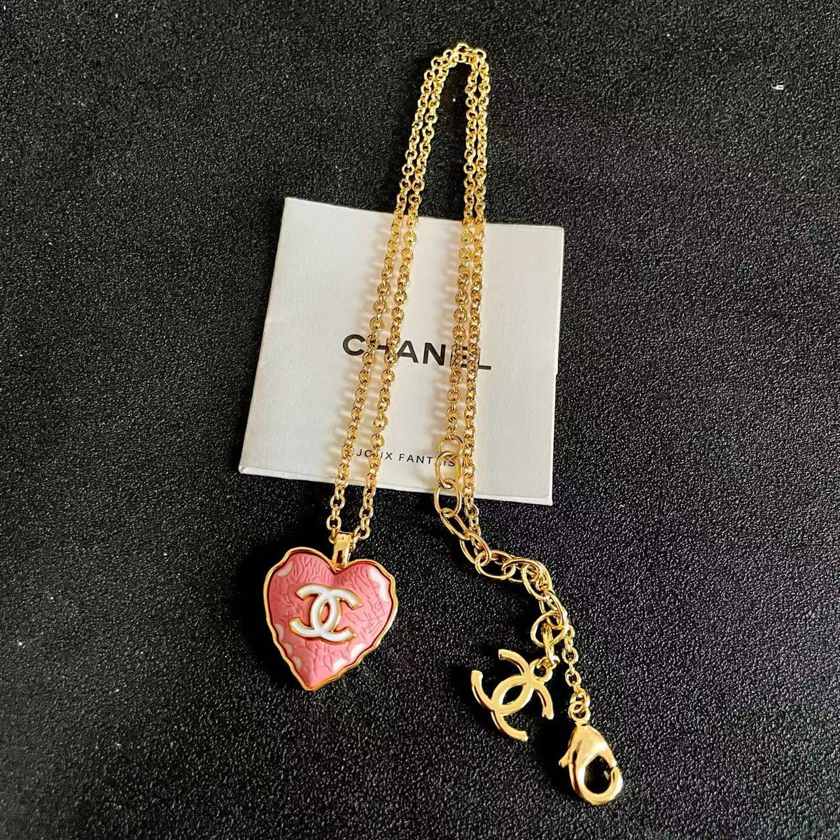 [Lume Jewelry] Heart-shaped Necklace & Earring Set