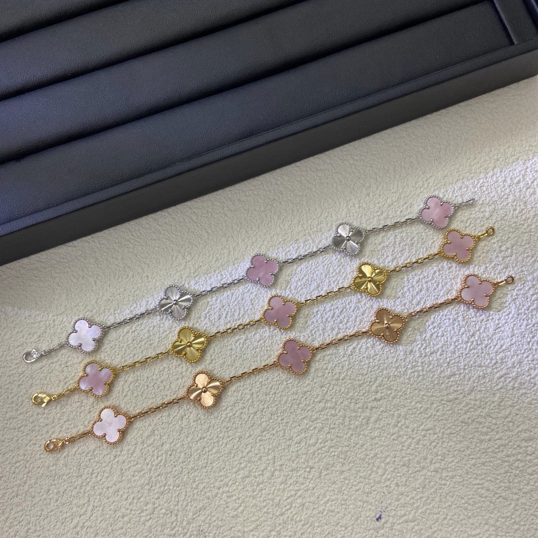 [Lume Jewelry]Vintage Alhambra Pink MOP & Guilloché 5‑Flower Bracelet