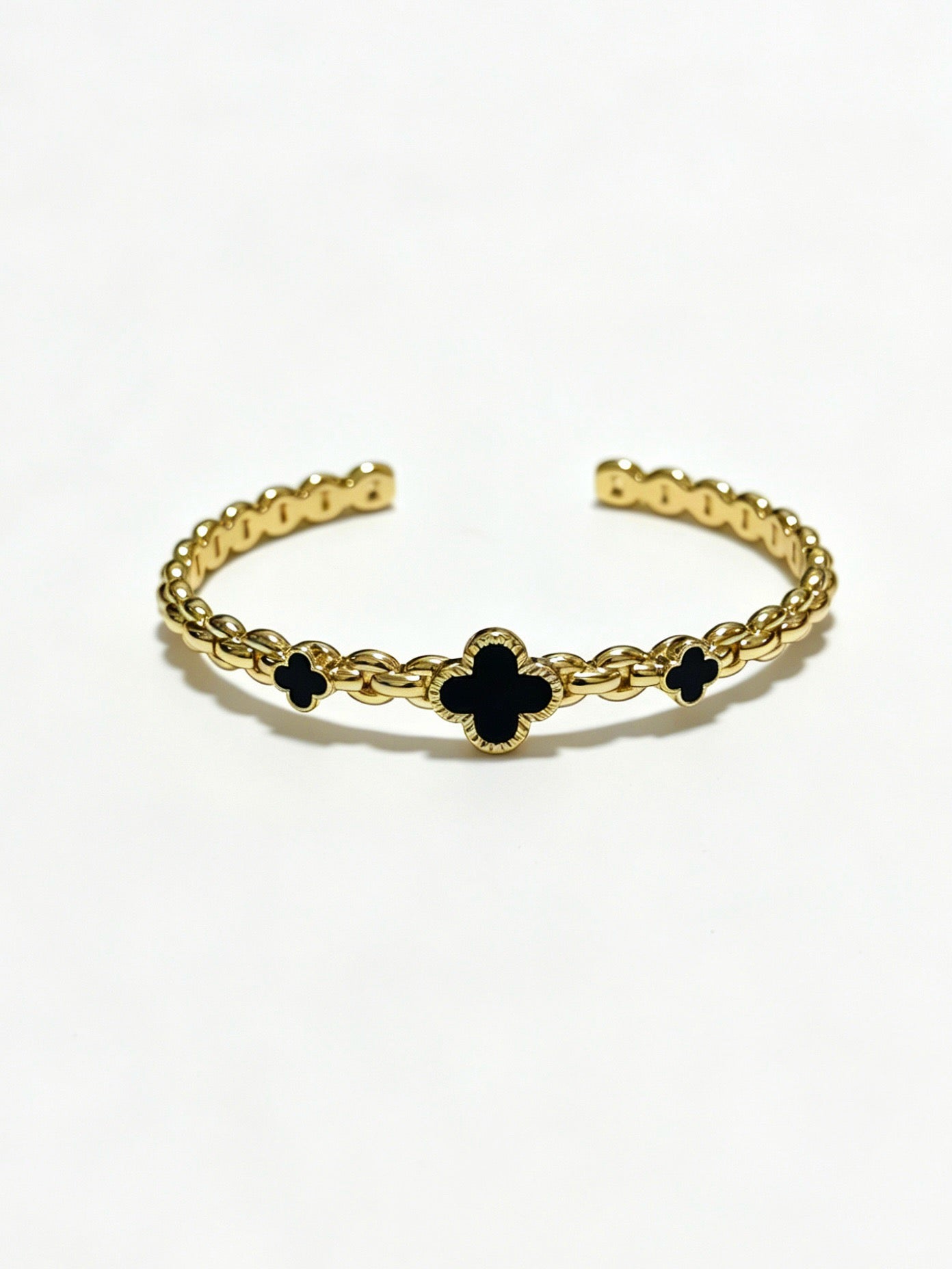 ¡®Lume Jewelry¡¯Vintage Alhambra 3‑Flower Open Cuff, Black Onyx Gold‑Tone Chain Bangle