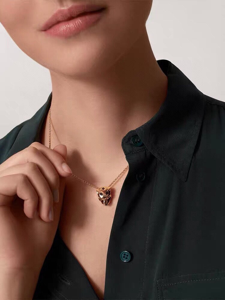 ¡®Lume Jewelry¡¯Panthère de  Pendant Necklace, Panther‑Head Motif, Emerald Eyes,