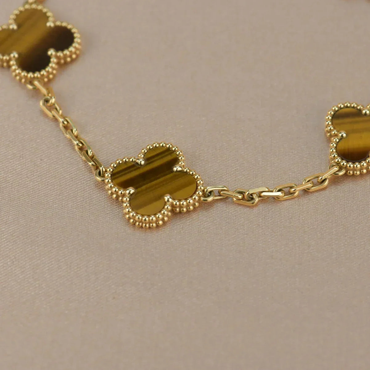 [Lume Jewelry]New  CLOVER 5 MOTIFS TIGER EYE BRACELET COLLECTION