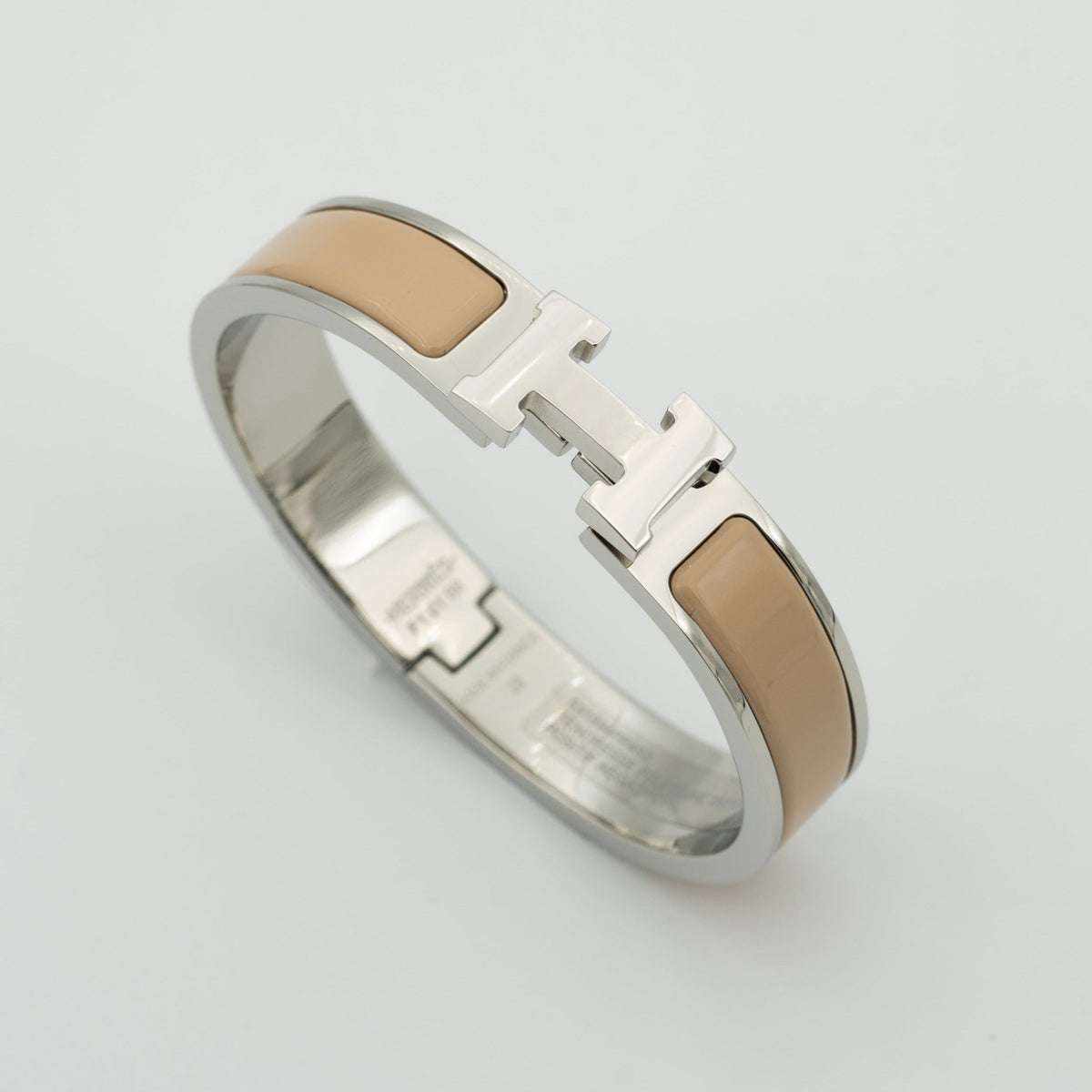 ¡®Lume Jewelry¡¯H GREY BRACELET